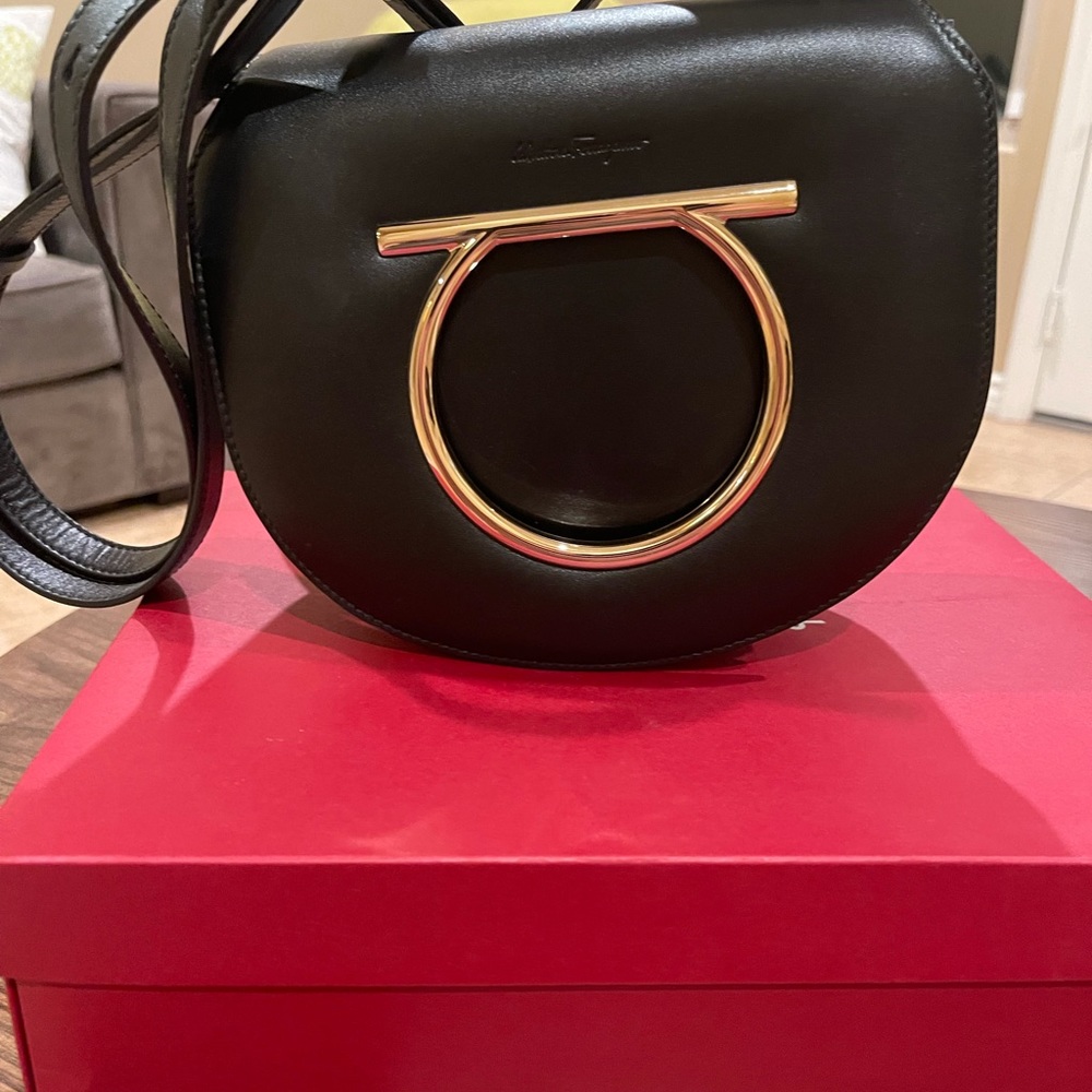 Ferragamo Purse - Picture 3 of 10